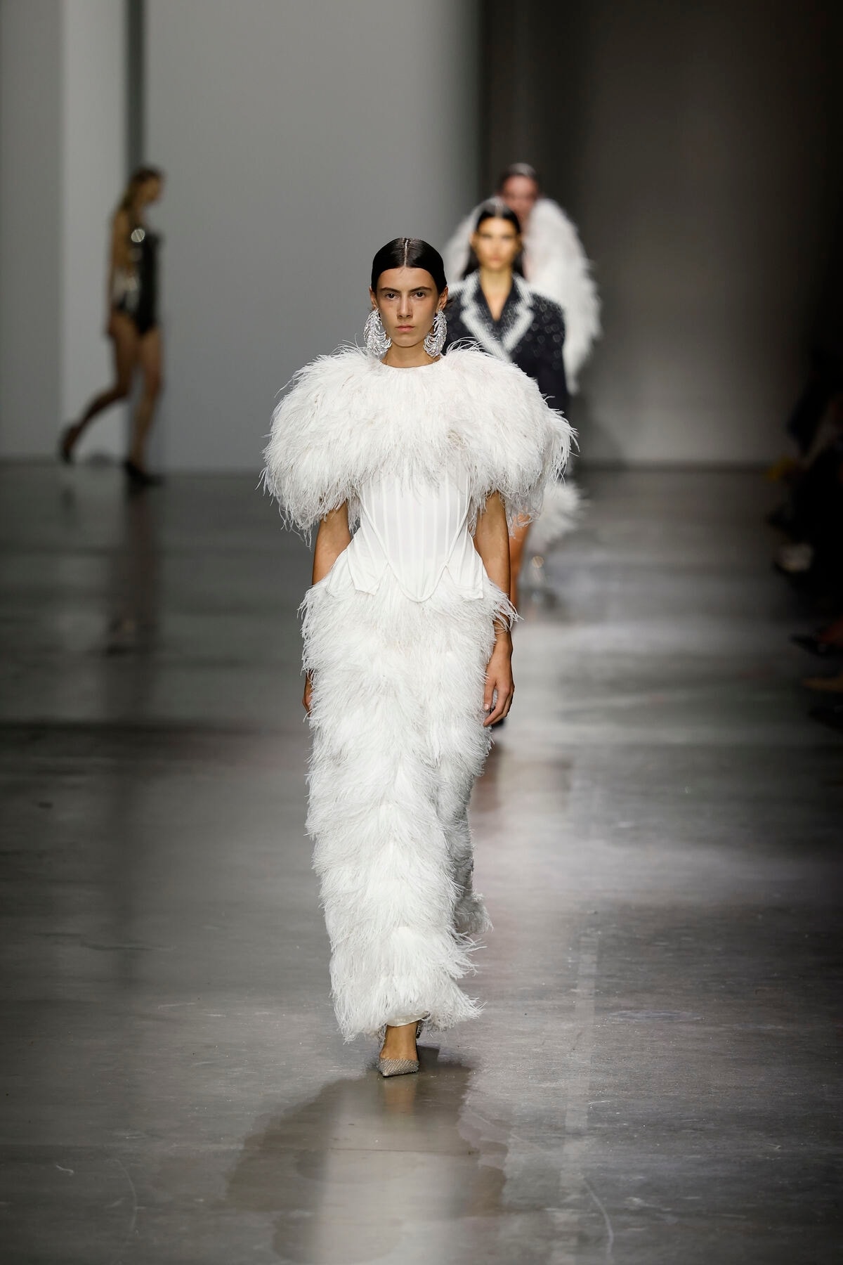 Un look Giuseppe Di Morabito spring-summer 2026 (foto Francesc Ten/MFF)