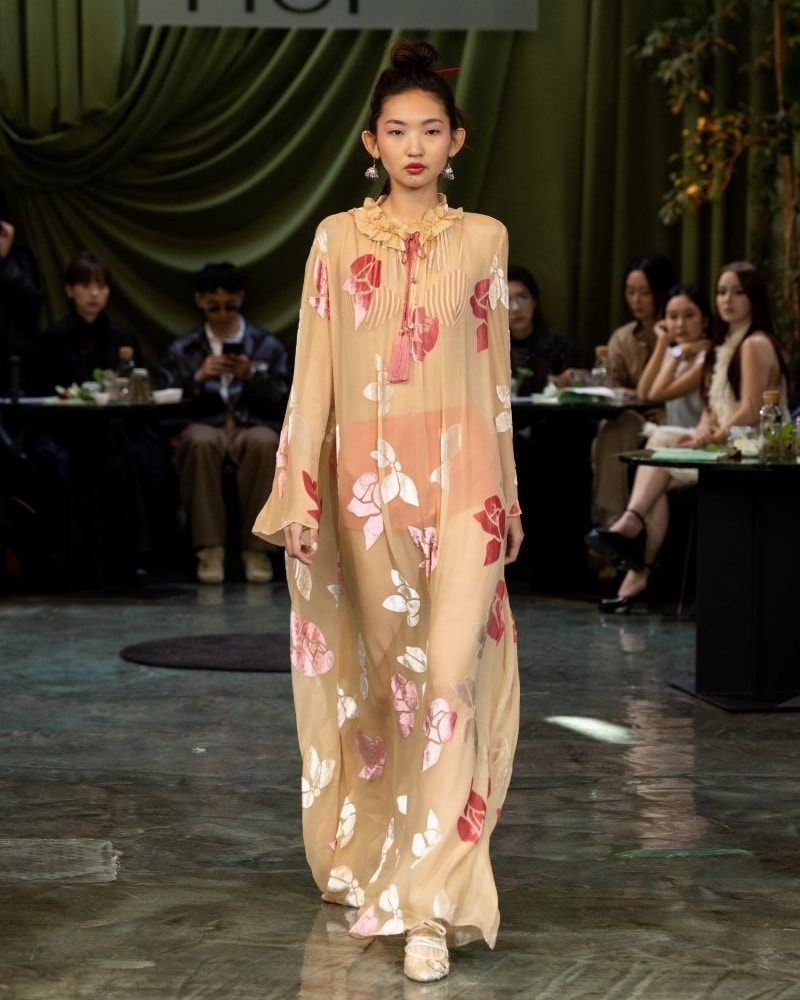 Un look Hui spring-summer 2026 (courtesy Hui)