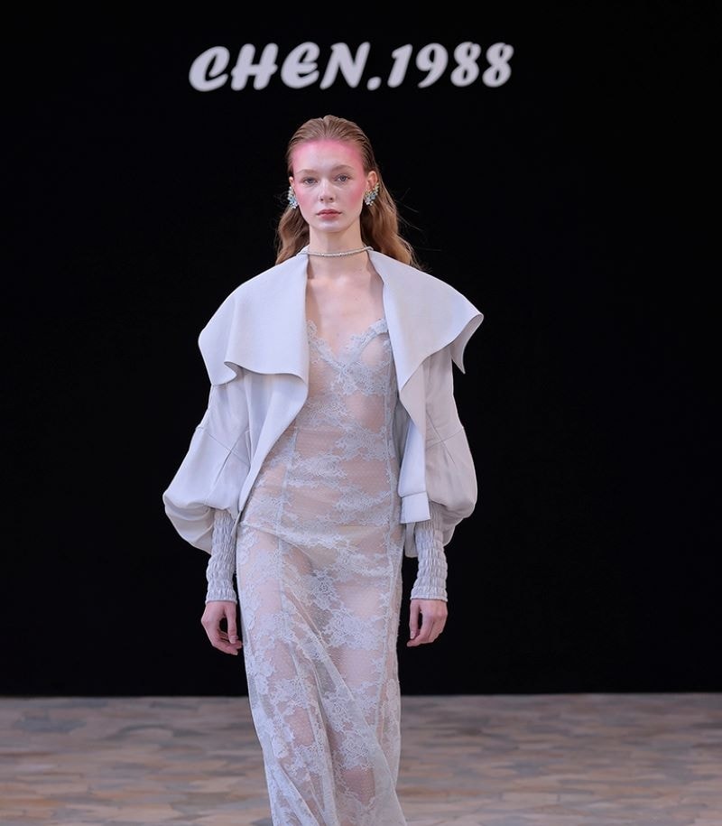 Un look spring-summer 2026 di Chen.1988 (courtesy Chen.1988)