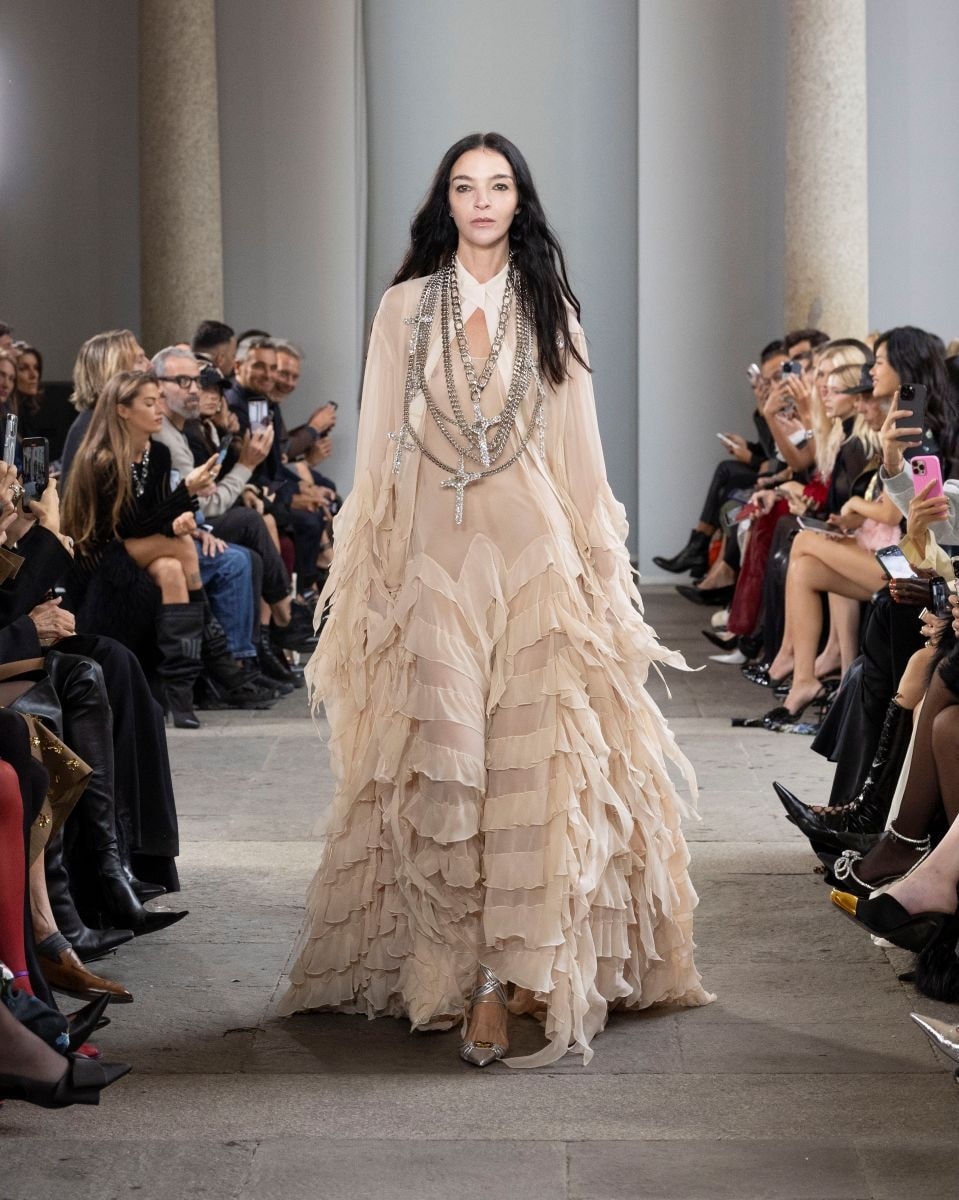 Un look Blumarine spring-summer 2026 (courtesy Blumarine)