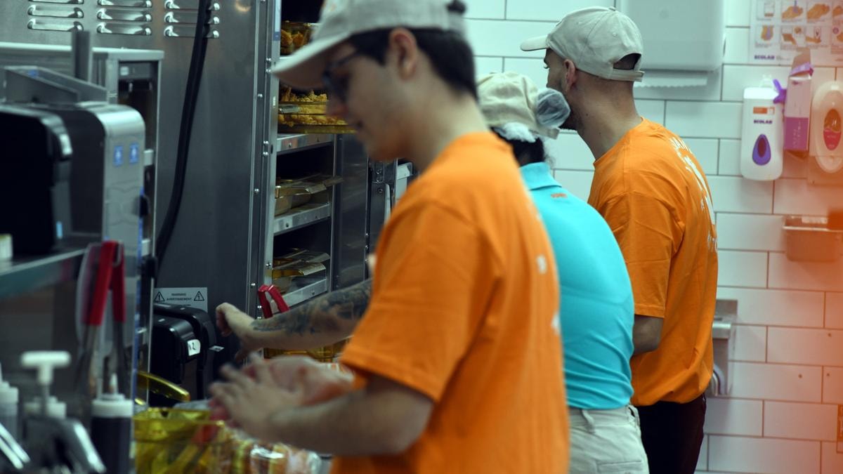 Lavoro, in Italia è allarme contratti pirata: salari più bassi e meno diritti per 160 mila lavoratori