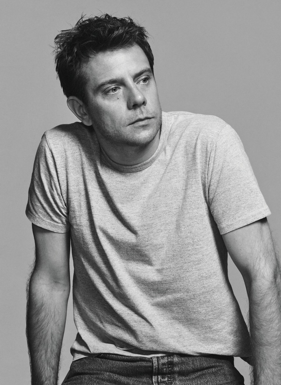 Un ritratto di Jonathan Anderson (foto David Sims/courtesy Dior)