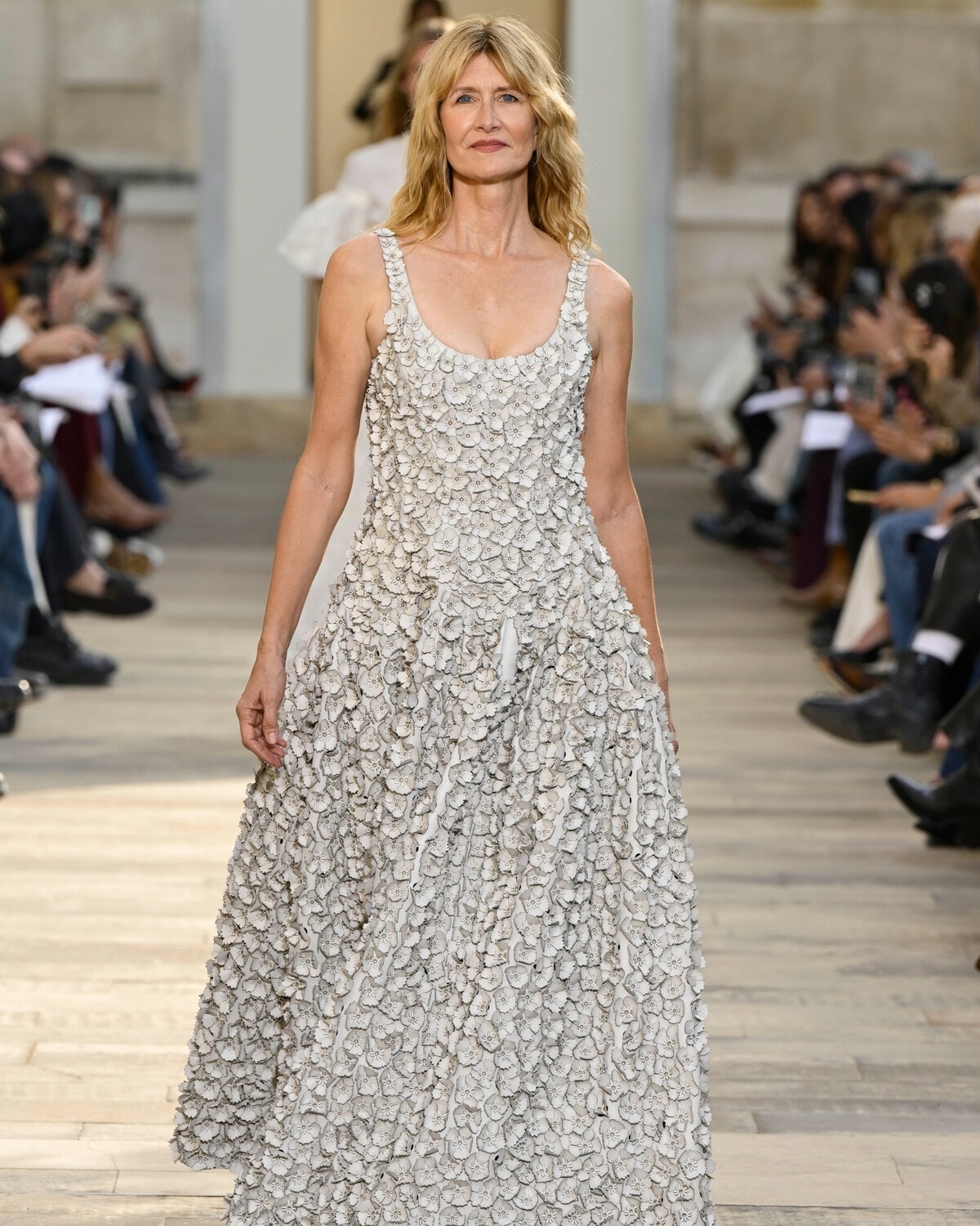 Un look Balmain spring-summer 2026 (ph Francesc Ten/MFF)