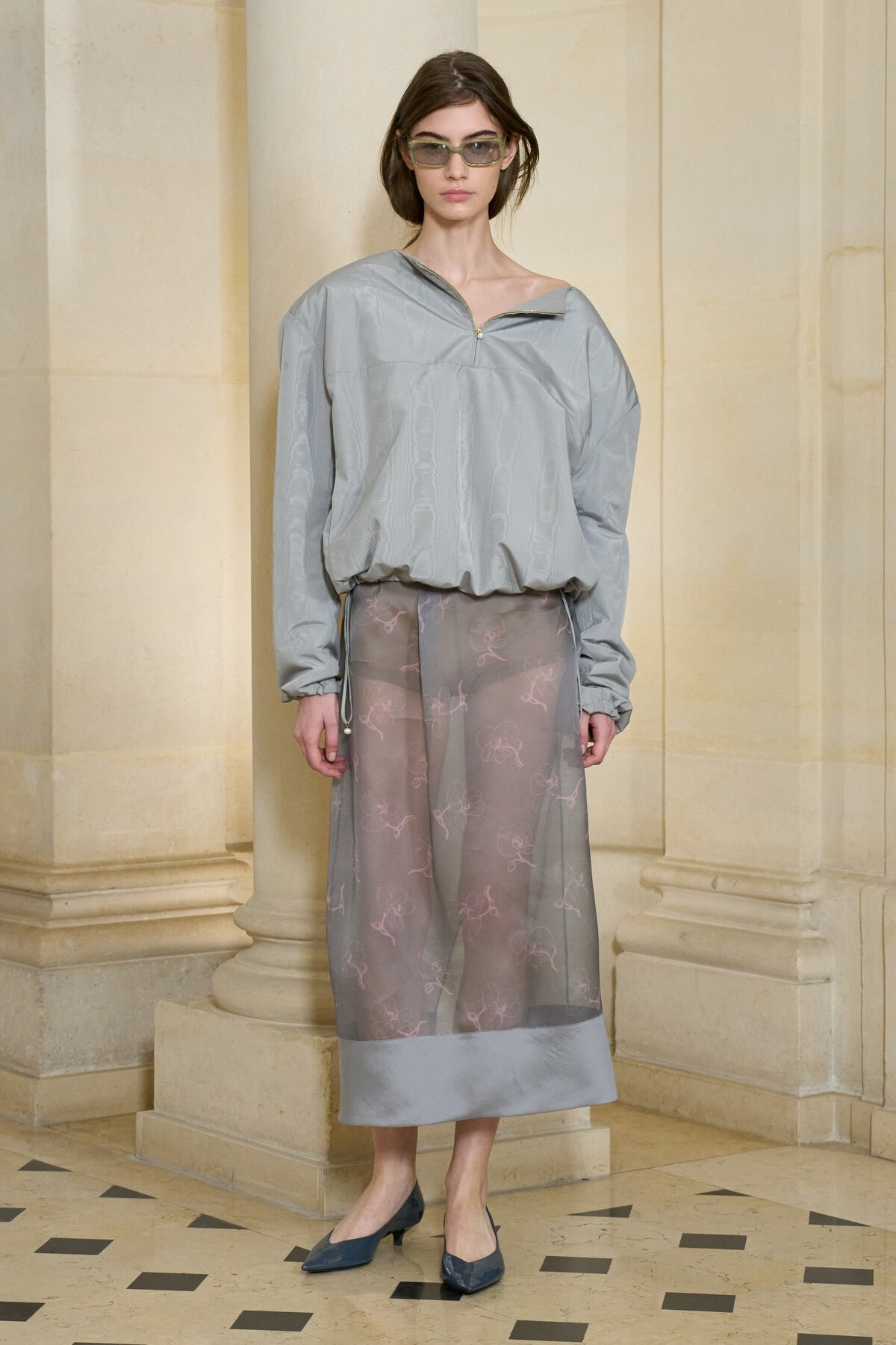 Un look Carven spring-summer 2026 (courtesy Carven)