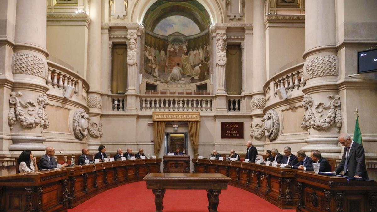 Tetto agli stipendi pubblici, uno slalom che dura da vent’anni