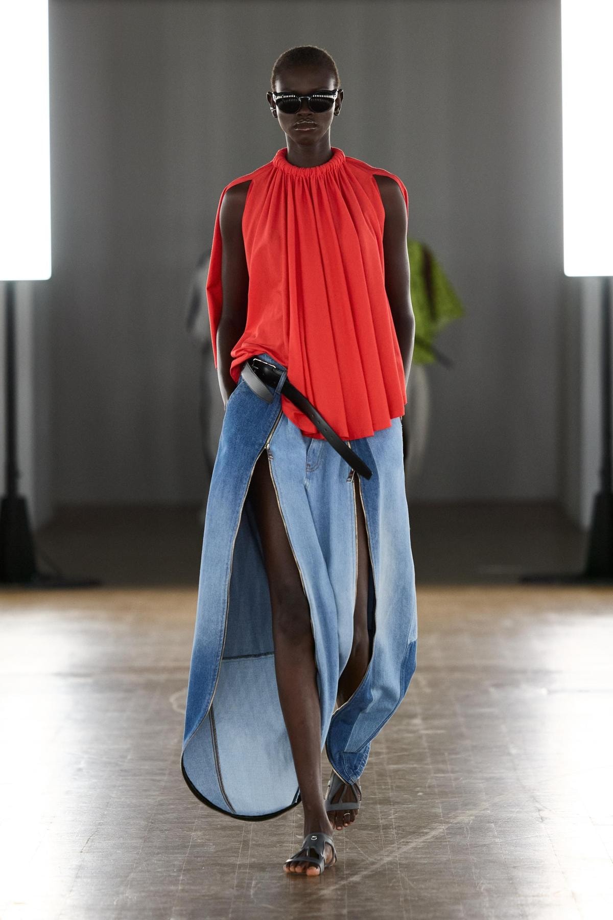 Un look Coperni spring-summer 2026 (courtesy Coperni)