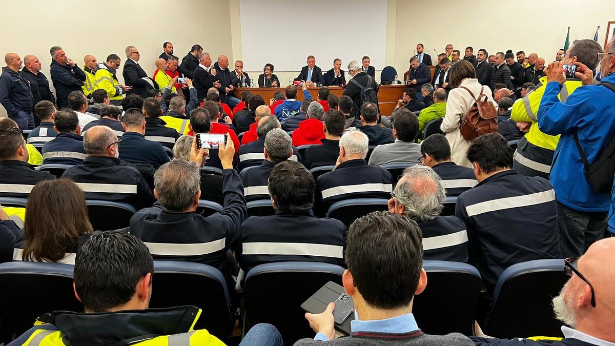 Ex Ilva verso lo sciopero generale. I sindacati: serve un intervento pubblico 