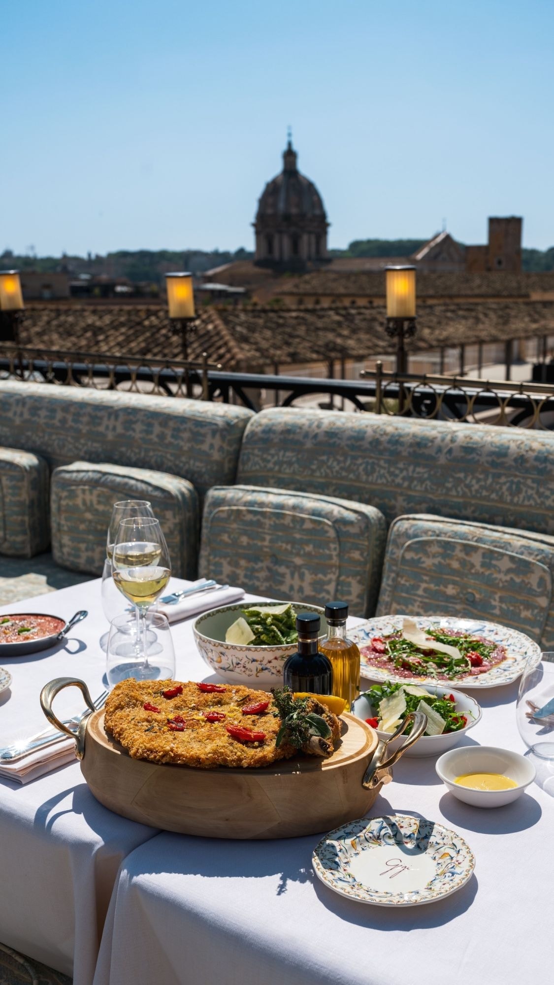 Le 10 più belle terrazze di Roma per un aperitivo o una cena