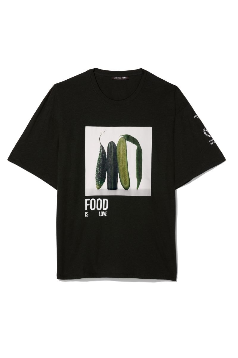 La T-shirt di Michael Kors per l'iniziativa Watch hunger stop (courtesy Michael Kors)