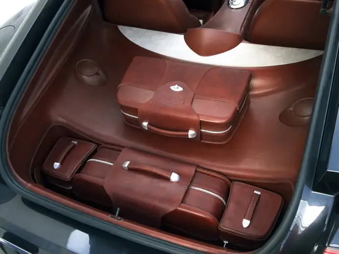 Peugeot 907, la supercar mancata: V12 e 357 km/h di pura eleganza