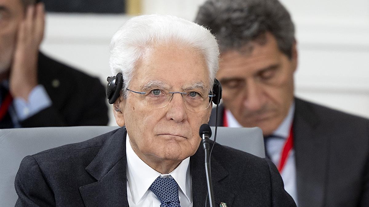 Mattarella: attenzione alle fake news e alla disinformazione