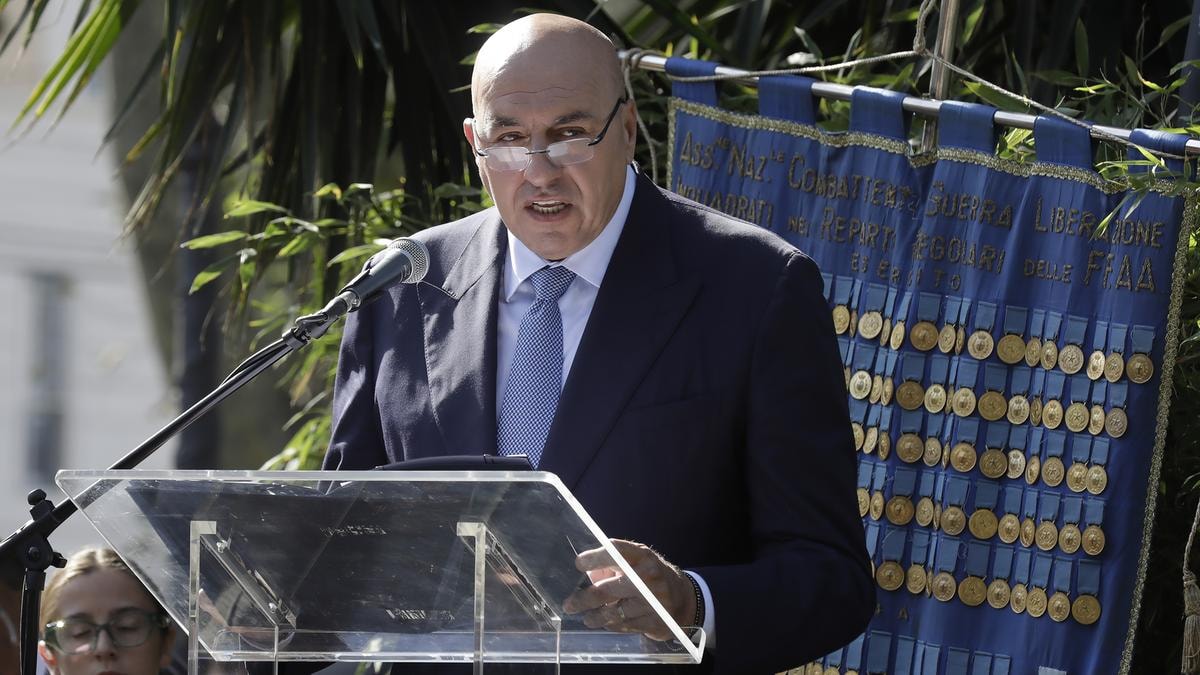 Difesa, budget record nel 2025: il governo punta su cyber, spazio e satelliti