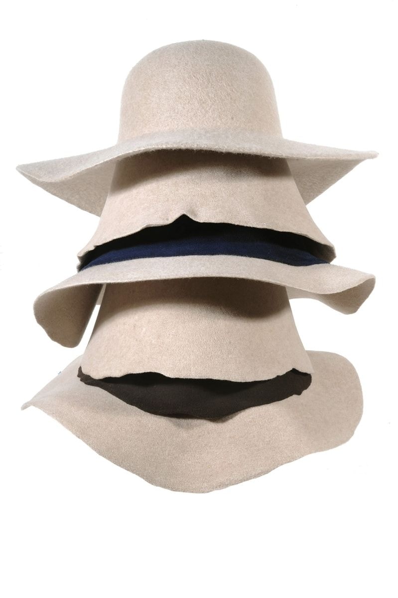 Alcuni cappelli Gruppo Florence realizzati in Felthos (courtesy Gruppo Florence)