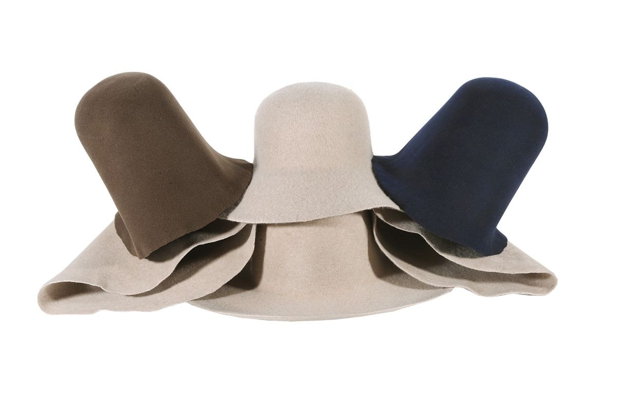Alcuni cappelli Gruppo Florence realizzati in Felthos (courtesy Gruppo Florence)