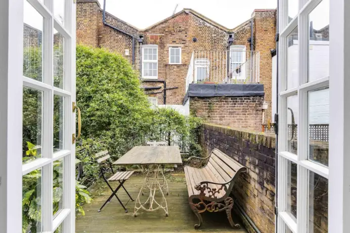 A Londra, una casa da record. Nelle dimensioni e nel prezzo