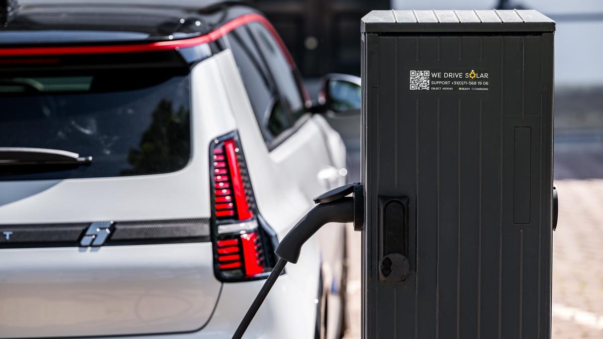 Renault, ricavi in crescita del 6,8% oltre le attese nel terzo trimestre. Confermate le stime per il 2025
