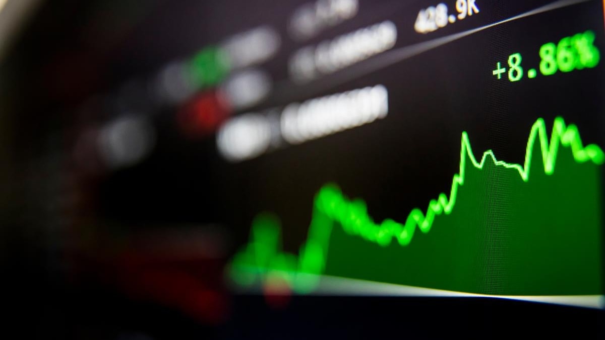 Dentro lo shadow trading, il lato oscuro degli insider