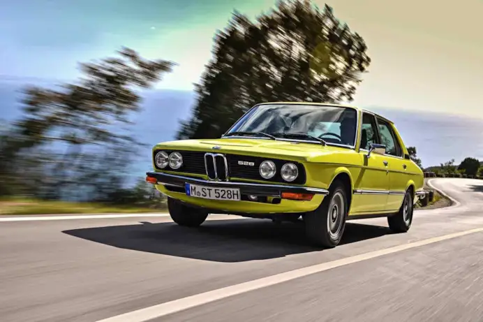 Anni 1972-81 BMW Serie 5 E12 528