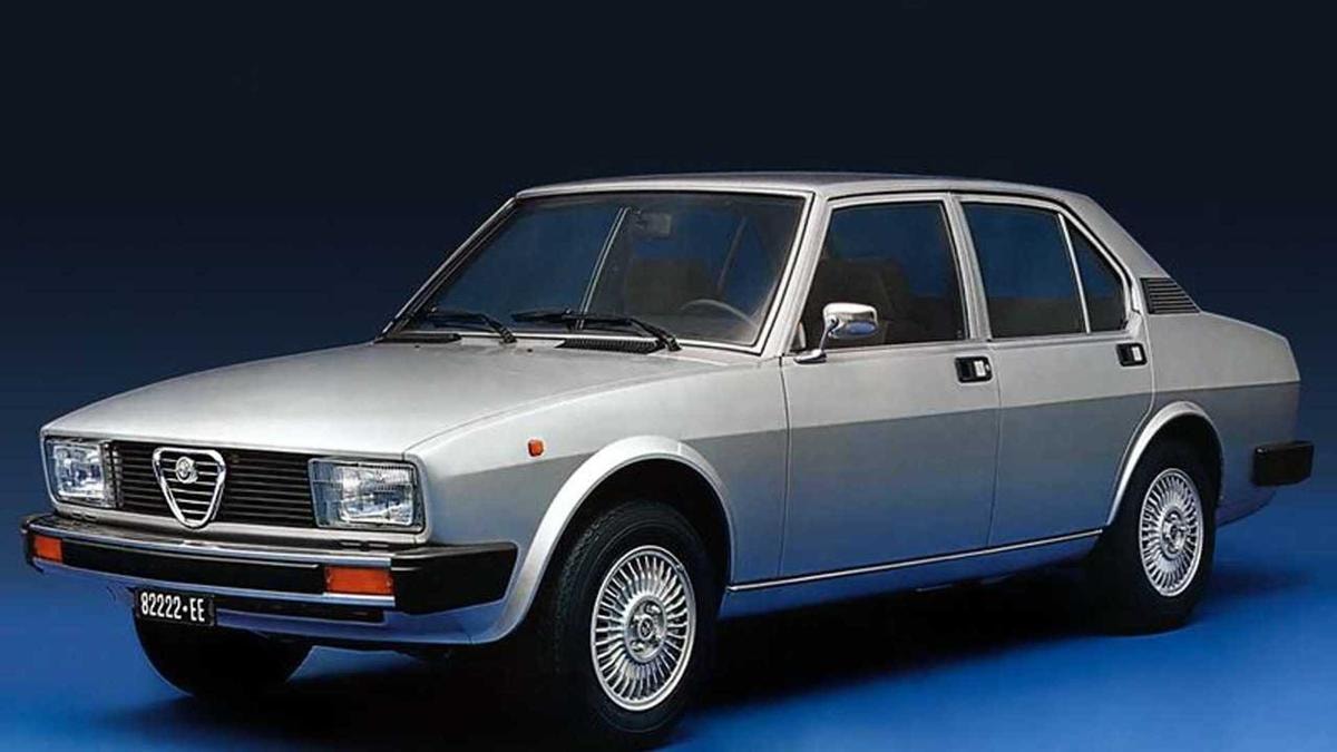 Anno 1977 Alfa Romeo Alfetta 2.0