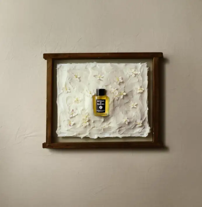 Giochi di nasi e di contrasti nella nuova fragranza di Acqua di Parma