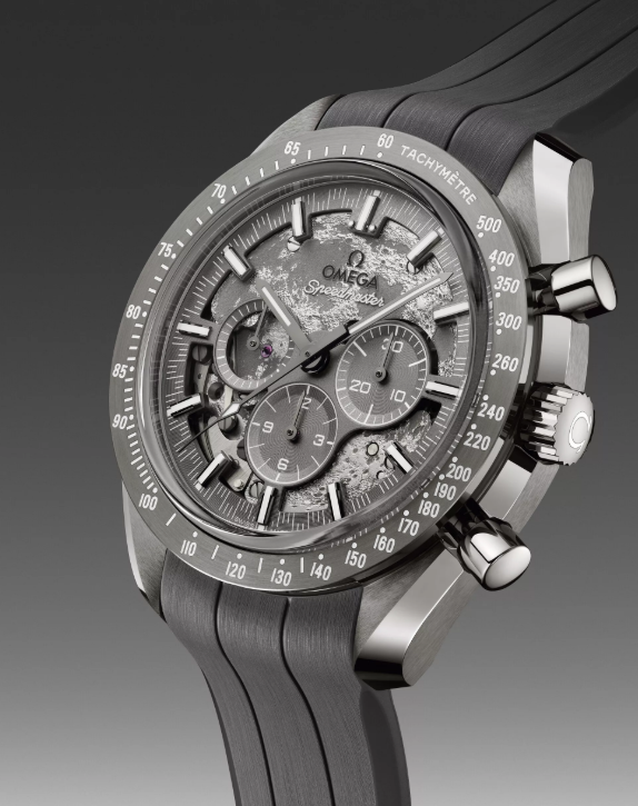 Omega lancia 7 nuovi Speedmaster Dark Side of the Moon. Design lunare e tecnologia di precisione