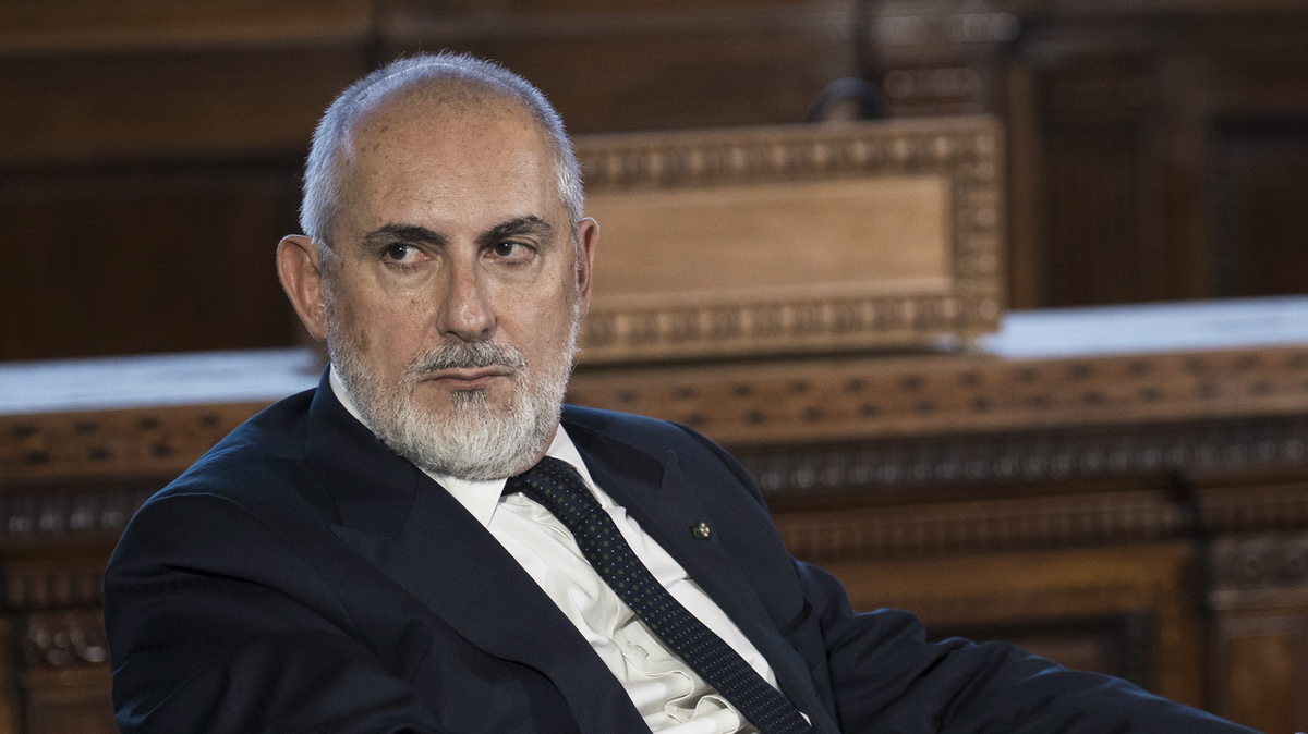 L'amministratore delegato di Fs Stefano Donnarumma