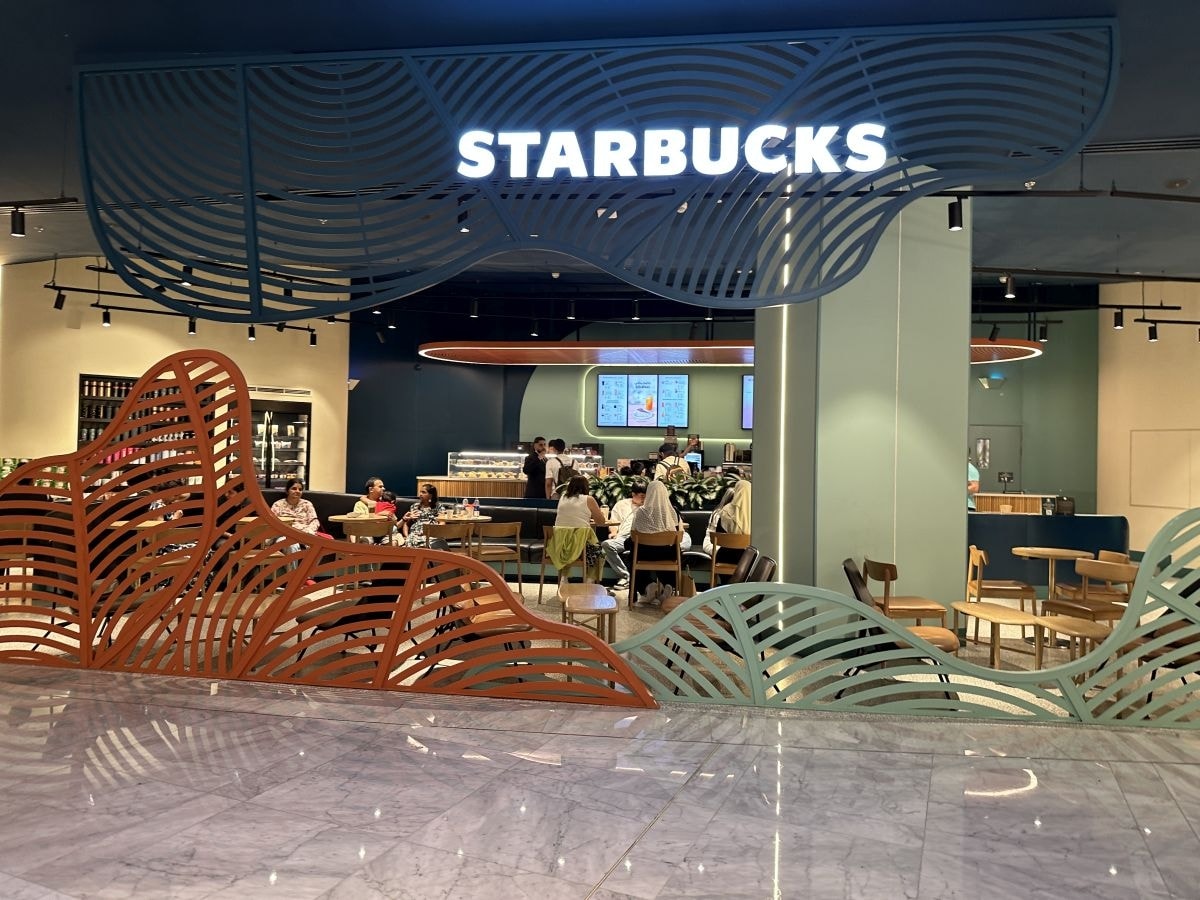 Starbucks cede il 60% delle sue attività cinesi a Boyu Capital: punta a 20.000 negozi in Cina
