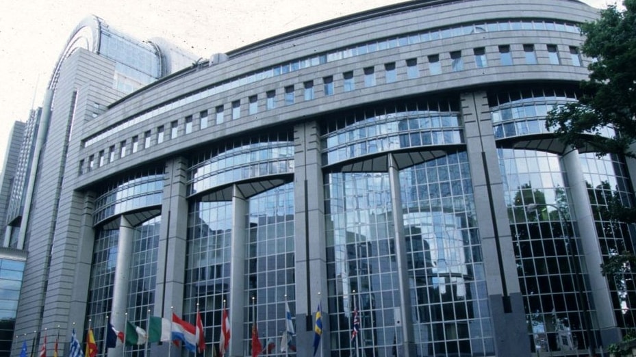 Euro digitale, il Parlamento Ue si spacca sul rapporto Navarrete. Critiche da socialisti, liberali, sinistra e verdi