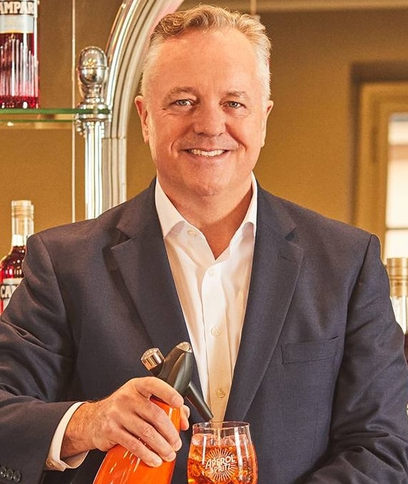 Campari volta pagina: è tempo di vendere. Parla il ceo Simon Hunt