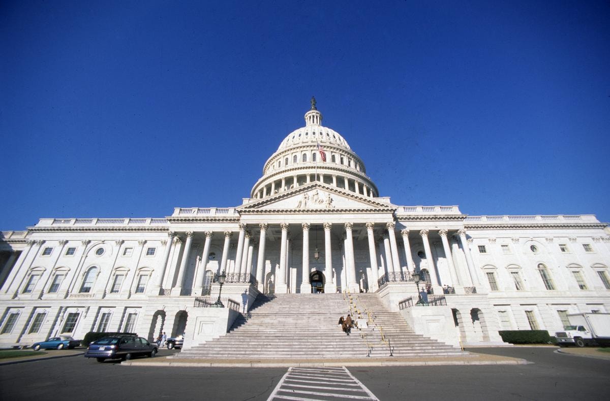 Usa, accordo per lo shutdown più lungo della storia. E sui mercati torna l’ottimismo