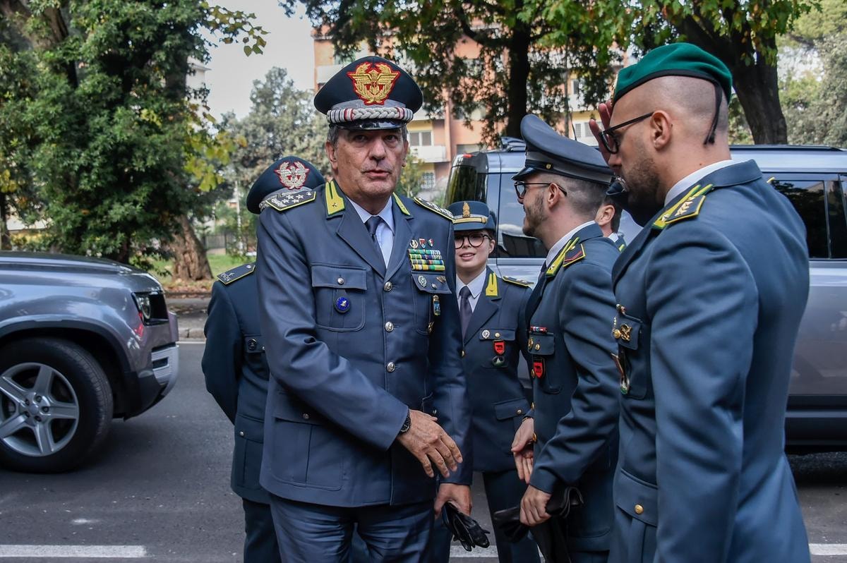 Gdf, Andrea De Gennaro, Comandante Generale