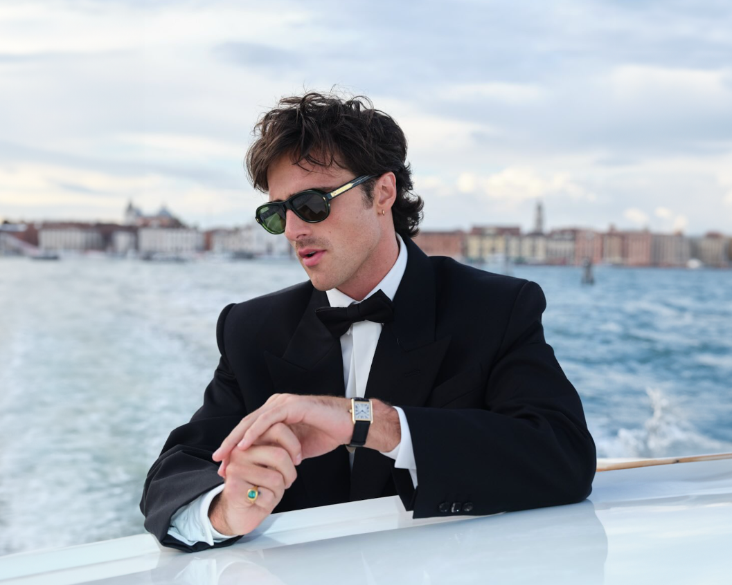 Il ritorno del dress watch. Come Cartier ha sedotto la Gen Z