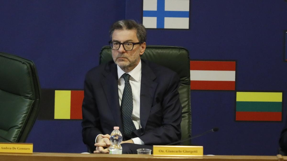Manovra, si fa cassa con oro e Paperoni stranieri per modificare il ddl Bilancio ed eliminare la batosta dividendi