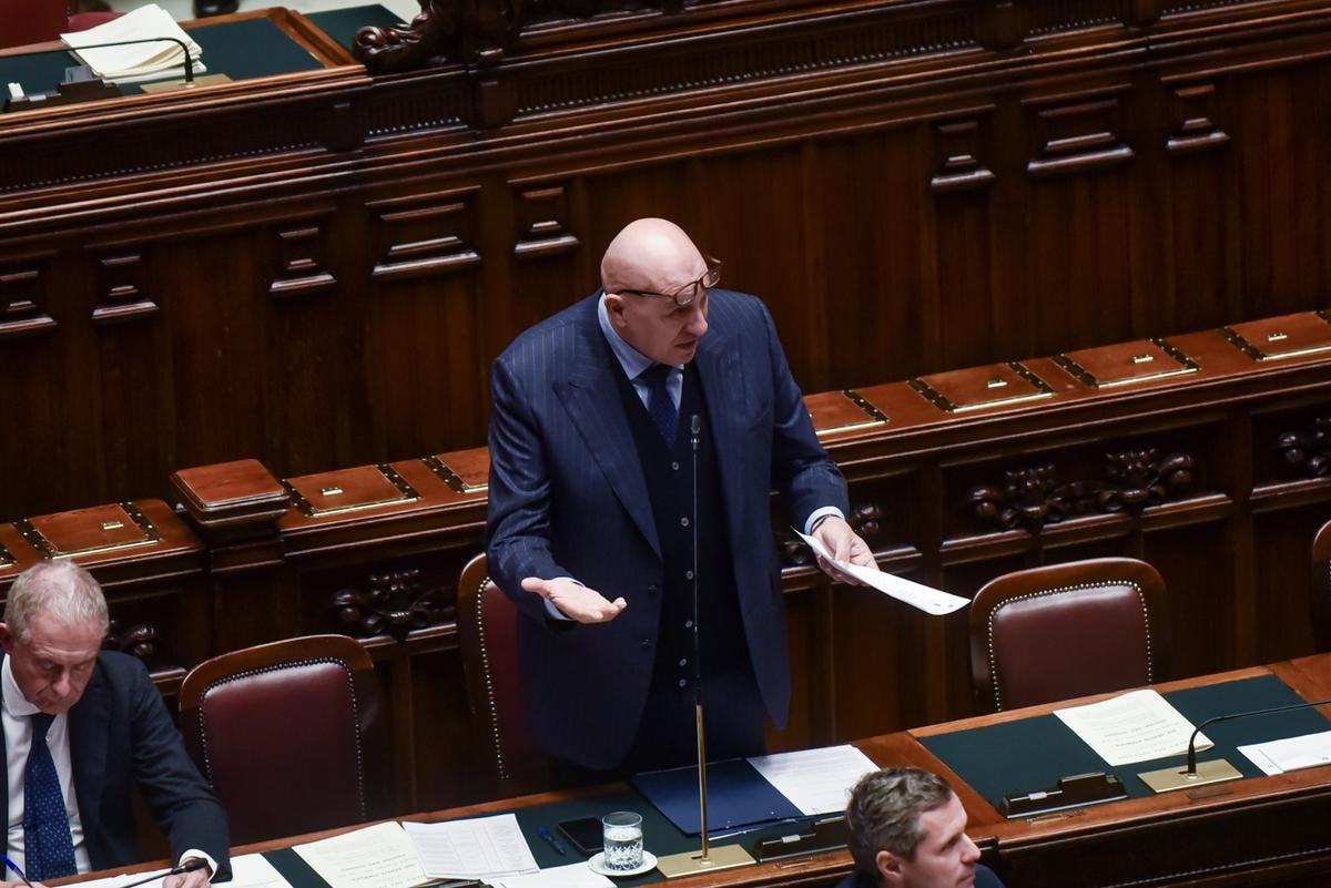 GUIDO CROSETTO MINISTRO DIFESA