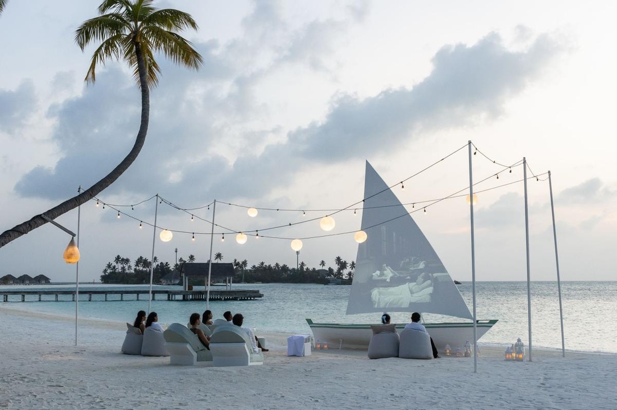 L’isola che c’è… è alle Maldive. Non solo una, ma più di mille che formano un paradiso tropicale