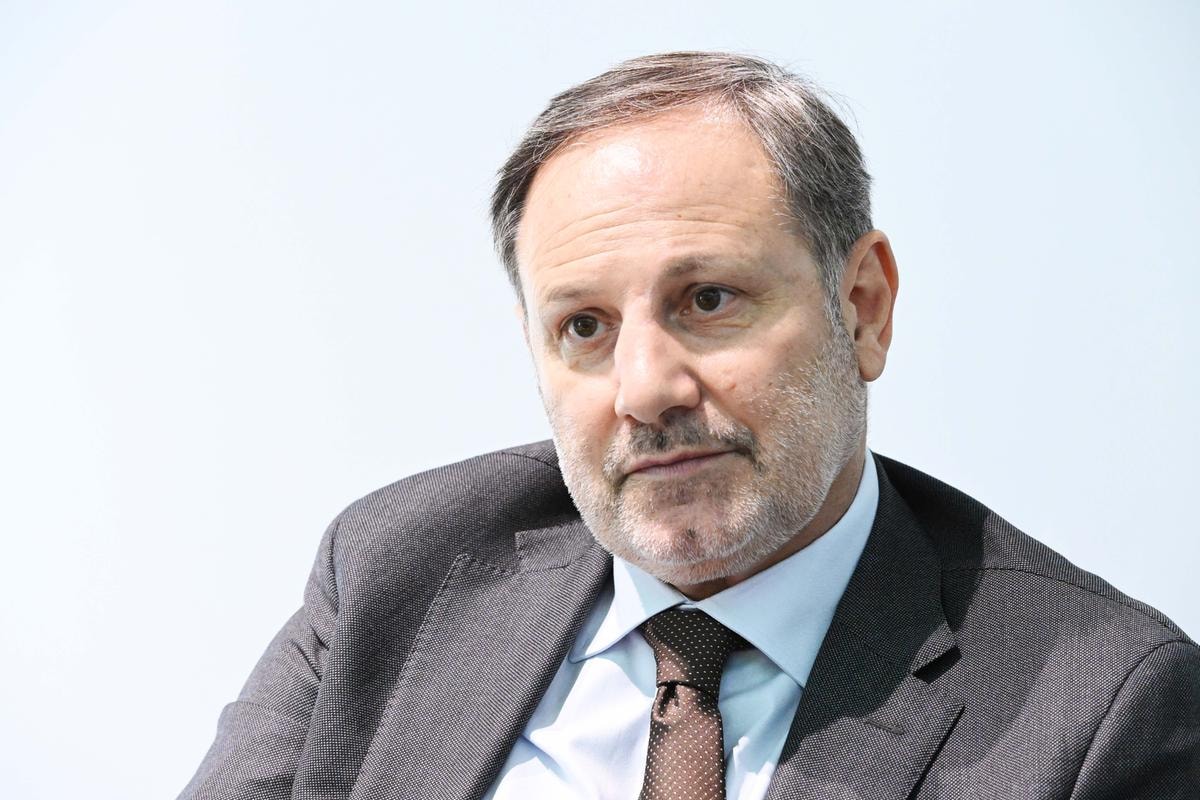 Luigi Cologni, Neodecortech