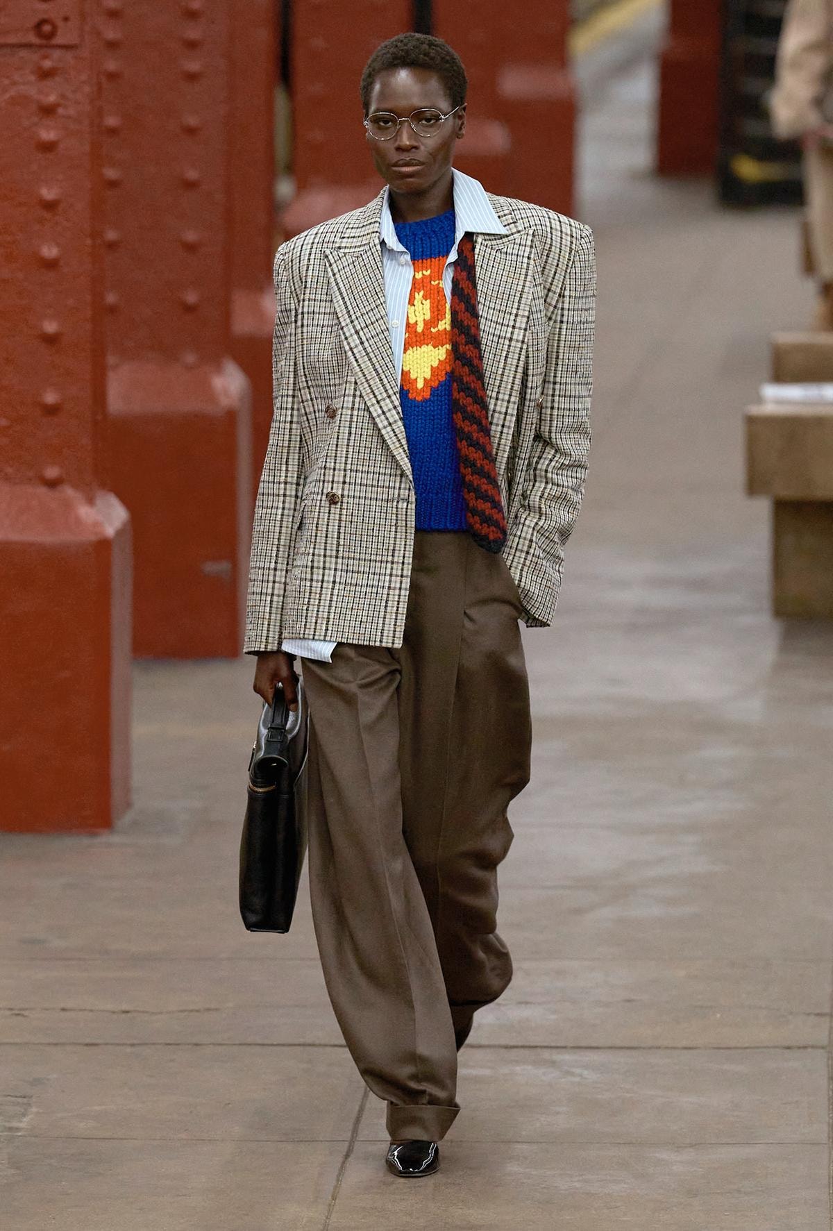 Un look Chanel Métiers d'art 2026 (courtesy Chanel)