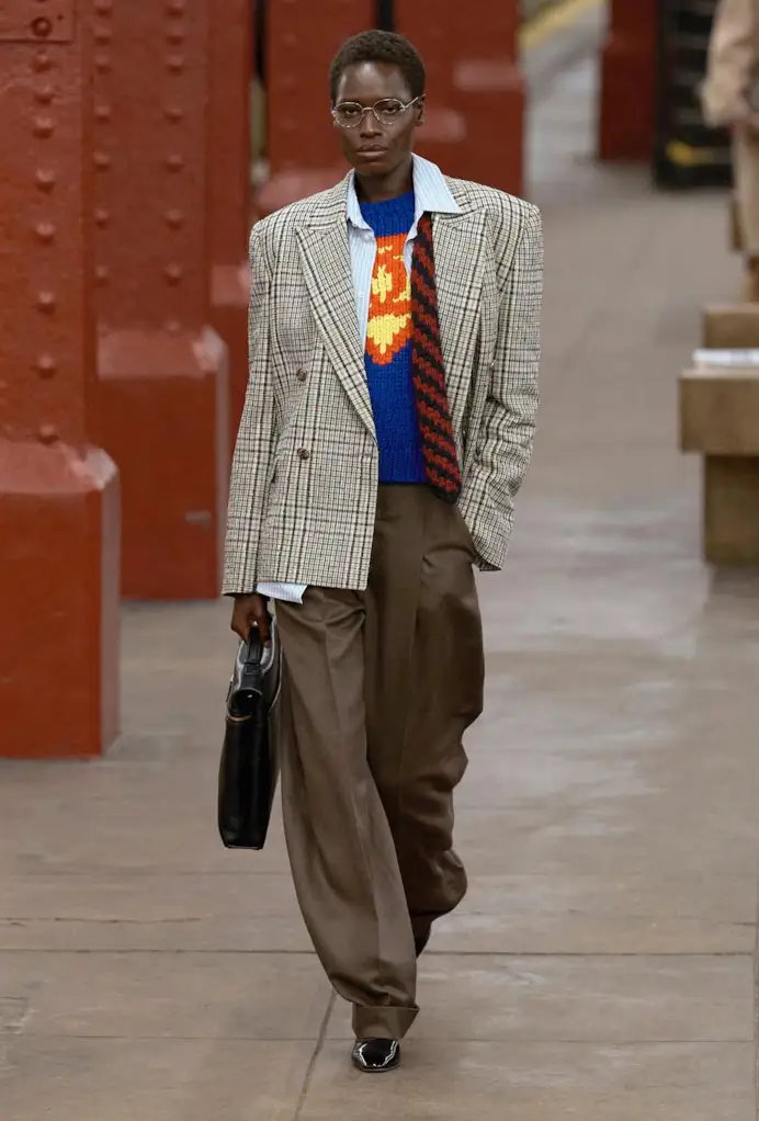 Un look Chanel Métiers d'art 2026 (courtesy Chanel)