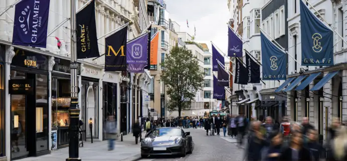 Le vie del lusso: in testa alla classifica New Bond Street