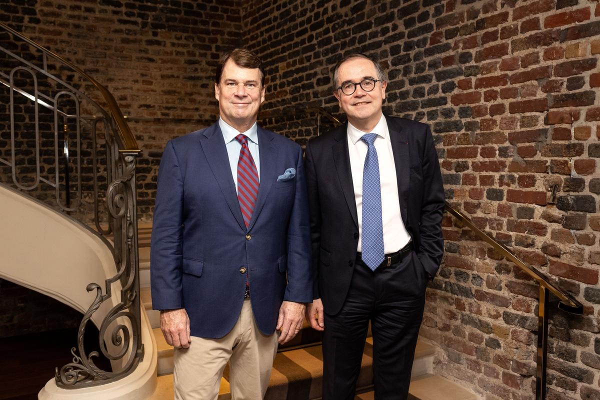 Jim Farley (Ford) e François Provost (Renault)
