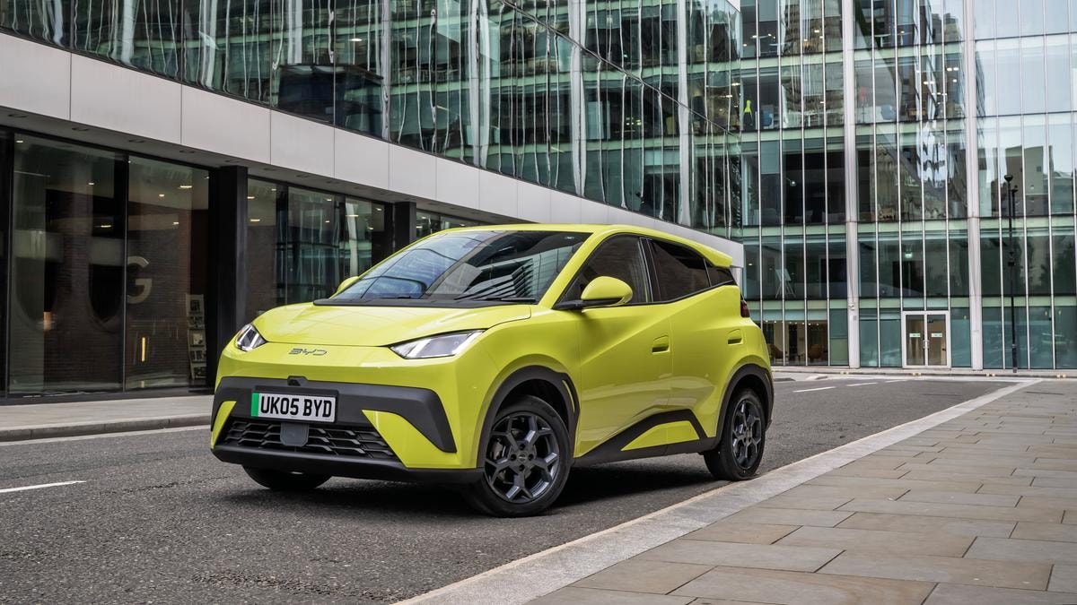 Byd si prepara ad avviare lo stabilimento in Ungheria: arrivati i primi macchinari, pre-produzioni da inizio 2026