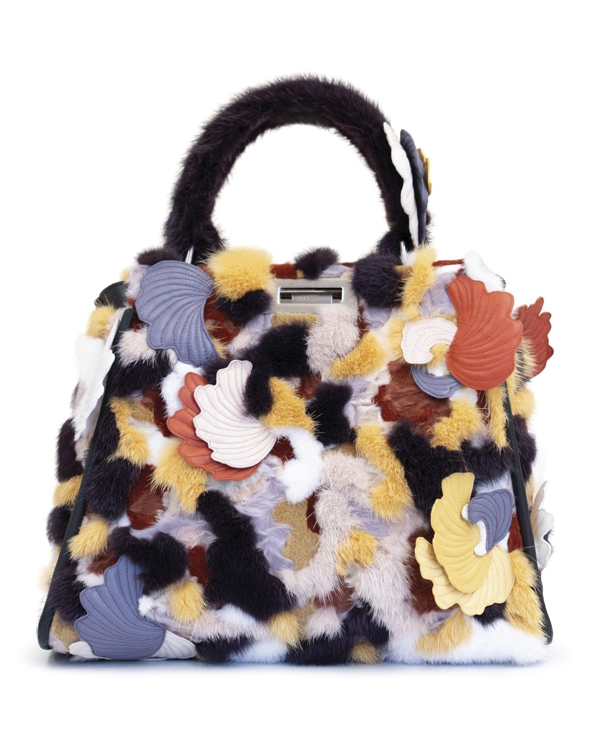 La Artist Peekaboo di Fendi.