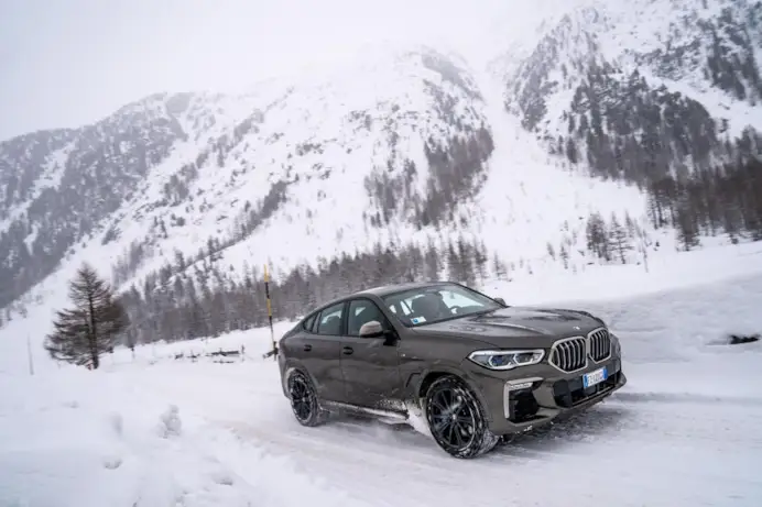 Trazione fatale: le auto da sogno da guidare sulla neve