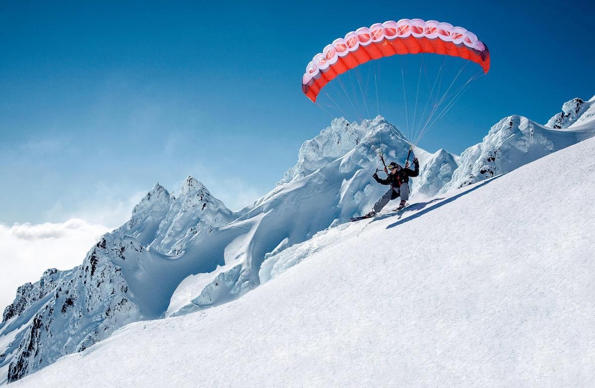 Dallo Snow Polo alle ciaspolate, tutte le esperienze sulla neve per prepararsi a Milano Cortina