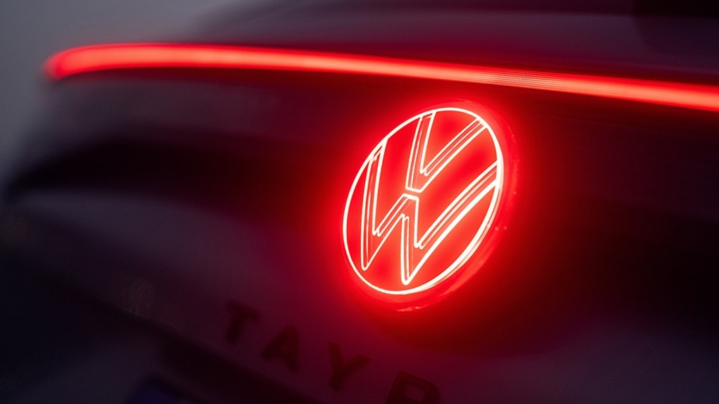 Volkswagen, la sua società di batterie PowerCo valuta l’ipo in borsa mentre avvia la produzione in Germania