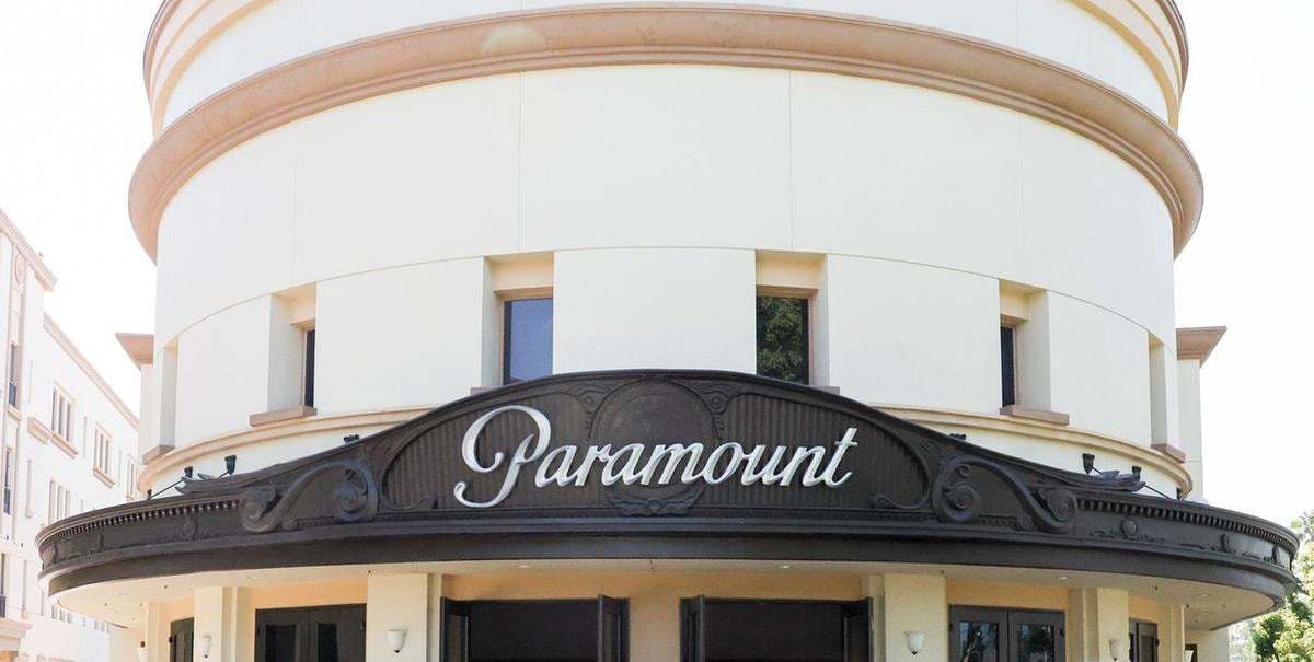 Warner invita gli azionisti a respingere l’offerta di Paramount. Ecco perché 