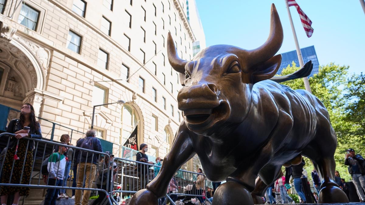 Medline raccoglie 6,3 miliardi di dollari al Nasdaq e supera Catl: è l’ipo più grande del 2025 