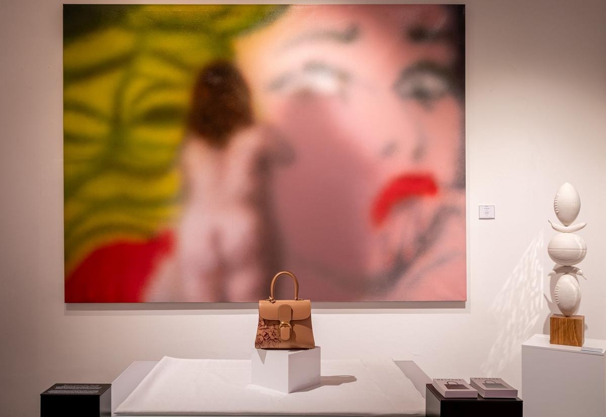 Deodato Arte e Delvaux: a Milano nasce un dialogo esclusivo tra arte e alta pelletteria