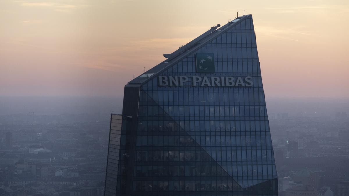 Auto, Bnp Paribas accelera nel leasing: trattative esclusive per Athlon di Mercedes-Benz