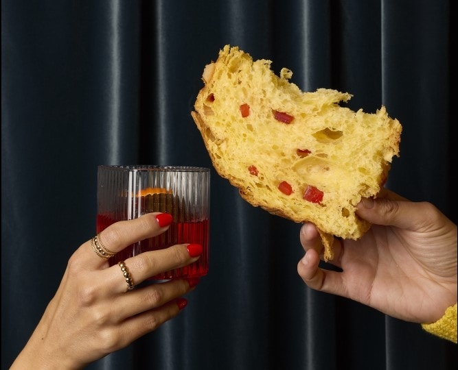 Panettone 2025 la tendenza è alcolica: ecco i migliori 10 a b ase gin, grappa, rum, Vermouth...